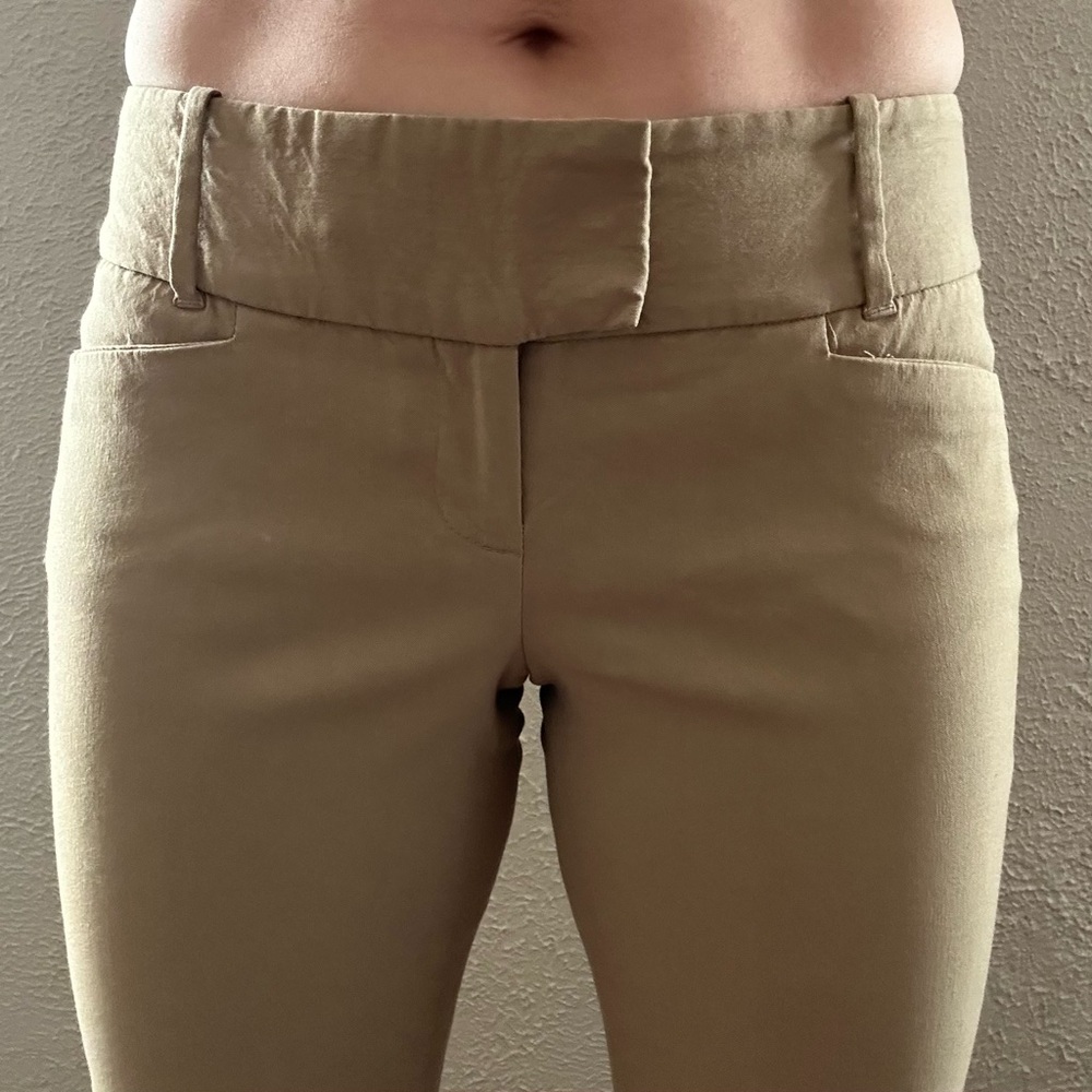 The Limited Exact Stretch Bootcut Khaki Pants Pockets Work Slimming 6 Long EUC - Picture 3 of 13